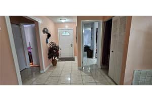 9067 DIXIANA VILLA CIRCLE, TAMPA, FL 33635 Sold 01/05/24