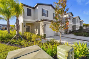 2129 AZURE VIEW WAY, LUTZ, FL 33558 Sold 04/30/24