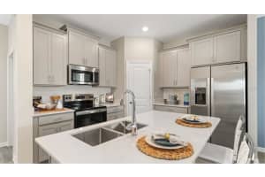 4144 PINO STREET, APOPKA, FL 32712 Sold 05/03/24