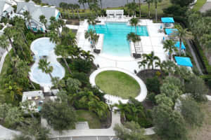 12225 BLUE PACIFIC DR, RIVERVIEW, FL 33579 Sold 03/15/24