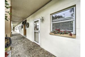 8 GLENCOE PLACE, DUNEDIN, FL 34698 Sold 08/29/24