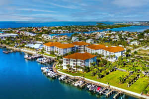 1022 BELLASOL WAY, APOLLO BEACH, FL 33572 Sold 05/15/24