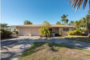 10116 TARPON DRIVE, TREASURE ISLAND, FL 33706 Sold 01/08/24