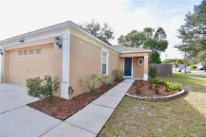 712 PERIWINKLE POINTE PLACE, SEFFNER, FL 33584 Sold 02/15/24