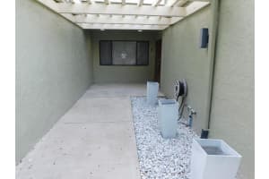 13504 PALMWOOD LANE, TAMPA, FL 33618 Sold 01/30/25
