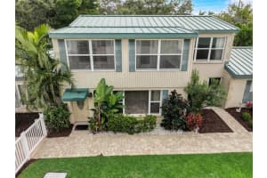 5860 MIDNIGHT PASS ROAD, SARASOTA, FL 34242 Sold 05/03/24