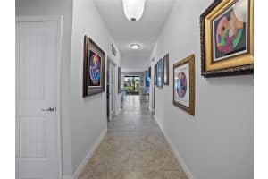 2581 CANYON CREST DRIVE, LAKELAND, FL 33811 Sold 03/11/24