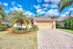 2156 MESIC HAMMOCK WAY, VENICE, FL 34292 - MLS#MFRT3494901