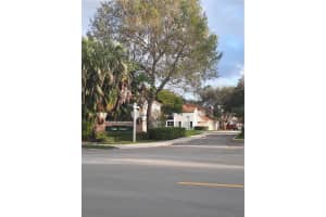 9301 OAK GROVE CIRCLE, DAVIE, FL 33328 Sold 07/02/24