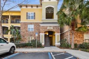 2405 COURTNEY MEADOWS COURT, TAMPA, FL 33619 Sold 03/22/24