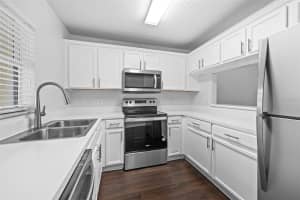 254 CASTLEKEEPER PLACE, VALRICO, FL 33594 Sold 03/08/24