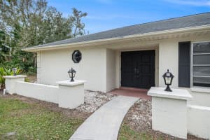 1323 GUARDIAN DRIVE, VENICE, FL 34292 Sold 06/07/24