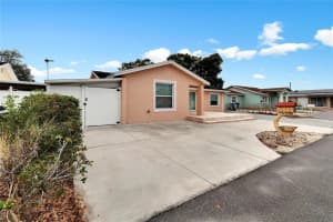 10112 ROYAL ACRES COURT, TAMPA, FL 33615 Sold 02/14/24
