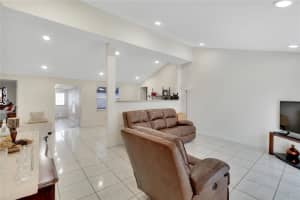 10112 ROYAL ACRES COURT, TAMPA, FL 33615 Sold 02/14/24