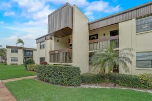2400 WINDING CREEK BOULEVARD, CLEARWATER, FL 33761 - MLS#MFRT3496489