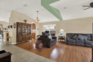 9126 WHISPERING WILLOW WAY, TAMPA, FL 33614 Sold 02/14/24
