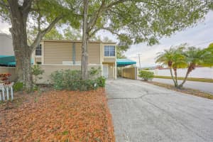 6924 LAKEVIEW COURT, TAMPA, FL 33634 Sold 07/11/24
