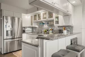 19451 GULF BOULEVARD, INDIAN SHORES, FL 33785 Sold 03/01/24
