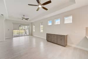 7514 REGISTRAR WAY, SARASOTA, FL 34243 Sold 01/23/25