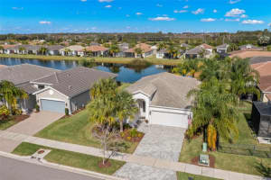 5132 SIERRA FALLS COURT, WIMAUMA, FL 33598 Sold 04/15/24