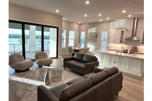 1060 SEAGRAPE DRIVE, RUSKIN, FL 33570 Sold 04/03/24