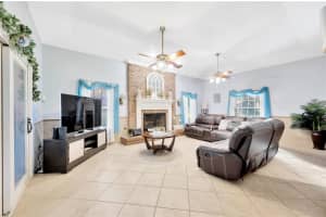 807 CENTERBROOK DRIVE, BRANDON, FL 33511 Sold 04/29/24