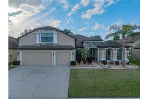 2707 Colewood Ln, Dover, FL 33527, Sold 12/10/24