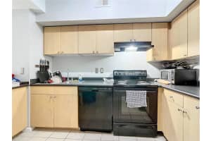2410 AZEELE STREET, TAMPA, FL 33609 Sold 03/15/24