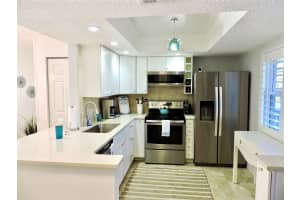 946 VIRGINIA STREET, DUNEDIN, FL 34698 Sold 05/07/24