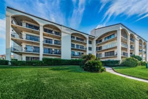 101 Mariner Dr #101, TARPON SPRINGS