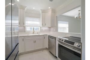 38 PINE ARBOR LANE, VERO BEACH, FL 32962 Sold 08/29/24
