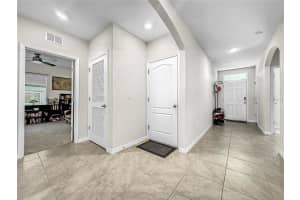511 AUTUMN STREAM DRIVE, AUBURNDALE, FL 33823 Sold 05/03/24