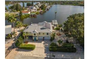 9914 ALAVISTA DRIVE, GIBSONTON, FL 33534 Sold 10/14/24
