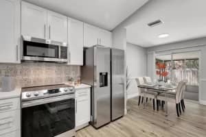 757 CAPE COD CIRCLE, VALRICO, FL 33594 Sold 03/07/25