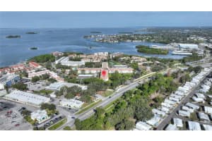 2700 BAYSHORE BOULEVARD, DUNEDIN, FL 34698 Sold 05/13/24