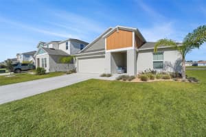 1432 AXEL CIRCLE, WINTER HAVEN, FL 33880 Sold 04/26/24