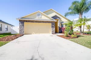 8426 CANTERBURY LAKE BOULEVARD, TAMPA, FL 33619 Sold 03/26/24