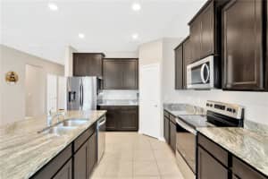 1202 OCEAN SPRAY DRIVE, RUSKIN, FL 33570 Sold 05/06/24