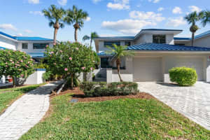 1643 WATERMARK CIRCLE, ST PETERSBURG, FL 33702 Sold 06/10/24
