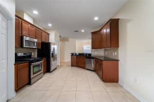 404 WESTCHESTER HILLS LANE, VALRICO, FL 33594 Sold 03/11/24