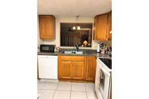 6336 NEWTOWN CIRCLE, TAMPA, FL 33615 Sold 06/26/24