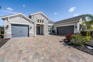 15914 39TH GLEN, PARRISH, FL 34219 Sold 05/03/24