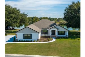 1927 FARRINGTON DRIVE, LAKELAND, FL 33809 Sold 03/22/24