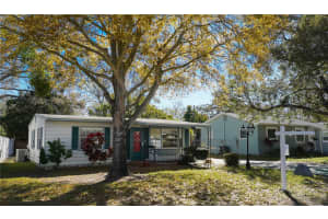 1517 DOUGLAS AVENUE, DUNEDIN, FL 34698 Sold 11/21/24