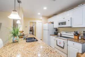 8647 MALLARD RESERVE DRIVE, TAMPA, FL 33614 Sold 03/29/24