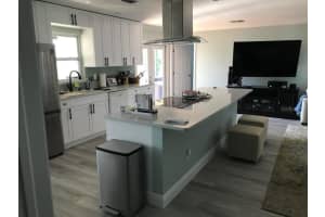 4623 BAY CREST DRIVE, TAMPA, FL 33615 Sold 04/26/24