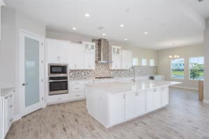 17721 ROOST PLACE, LAKEWOOD RANCH, FL 34202 Sold 08/28/25