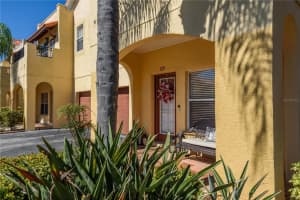 3129 TOSCANA CIR, TAMPA, FL 33611 Sold 04/15/24