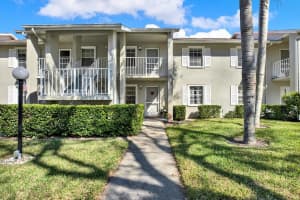 1390 OAK HILL DRIVE, DUNEDIN, FL 34698 Sold 11/25/24