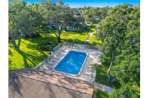 1390 OAK HILL DRIVE, DUNEDIN, FL 34698 Sold 11/25/24